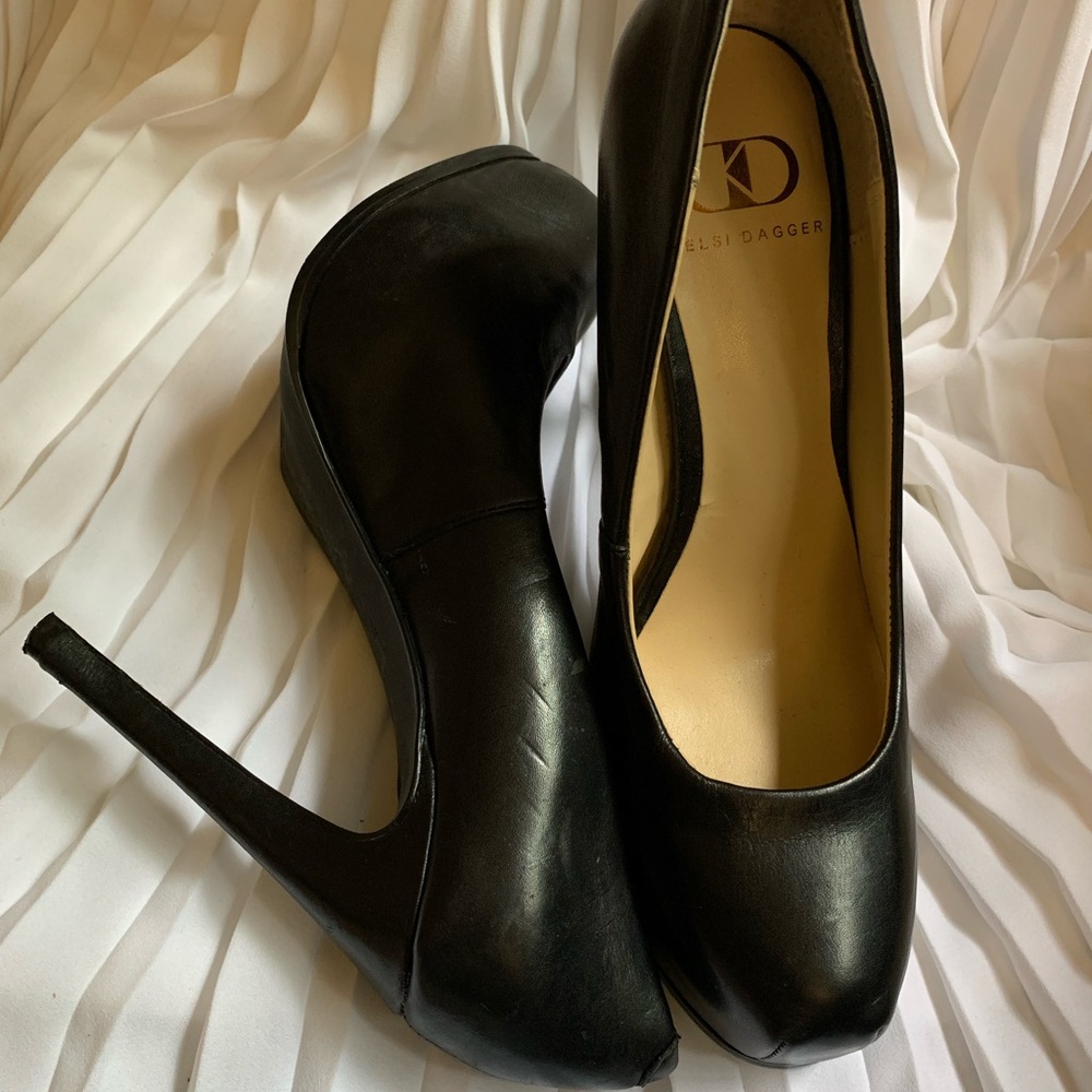Black kelsi By Leather 5” Pumps